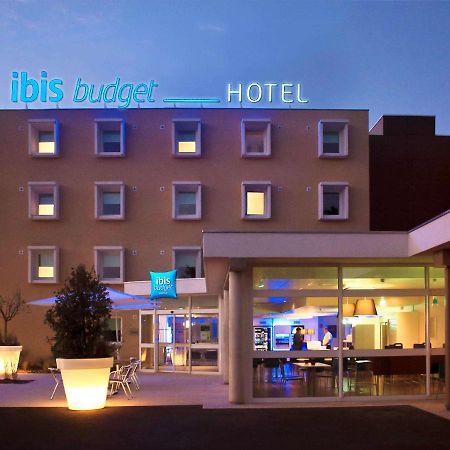 Ibis Budget Loriol Le Pouzin Exterior foto