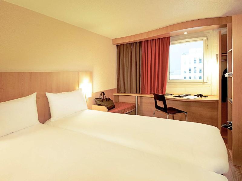 Ibis Budget Loriol Le Pouzin Exterior foto