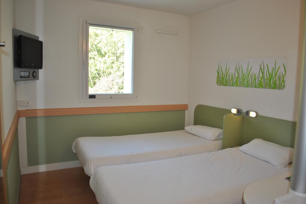 Ibis Budget Loriol Le Pouzin Exterior foto