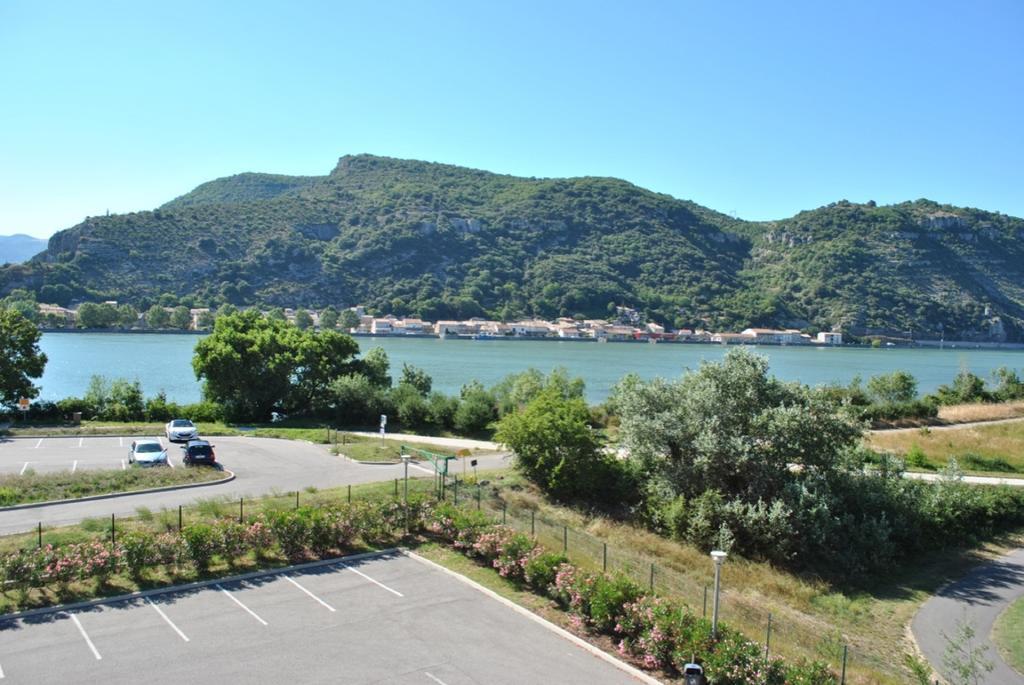 Ibis Budget Loriol Le Pouzin Exterior foto